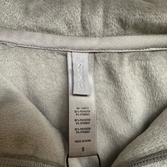 NWT Skims Velour Hoodie Sweater - Picture 7 of 7